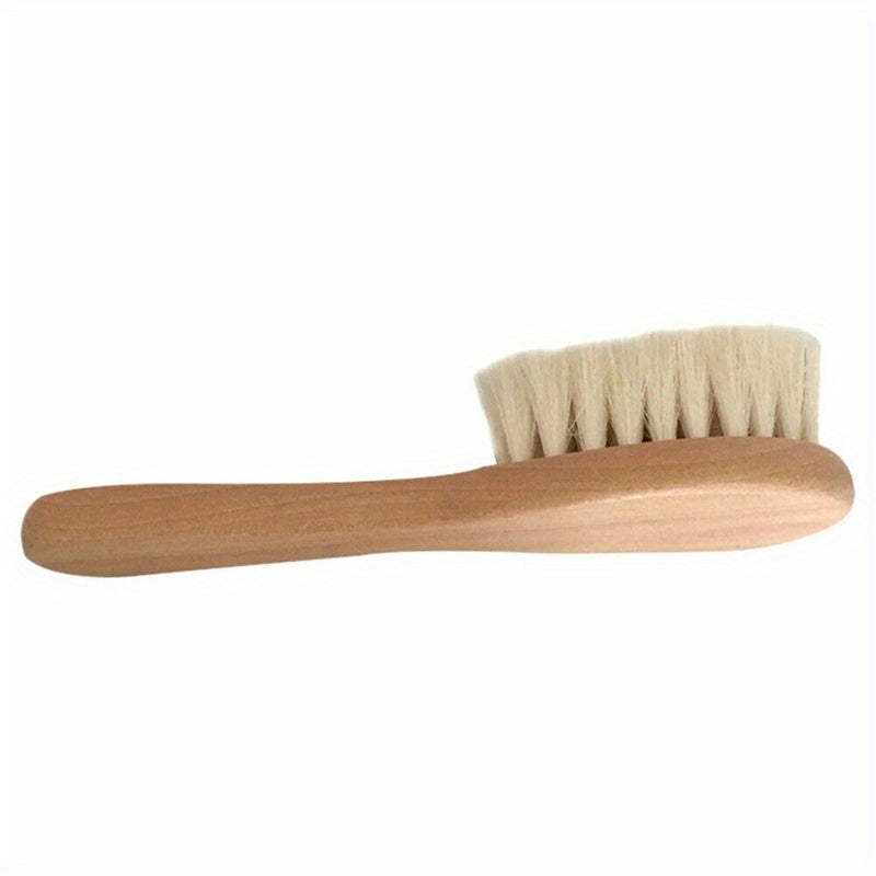 Combining both a wooden brush and soft hair comb, this portable head massager is perfect for a relaxing and cute hair bath experience.