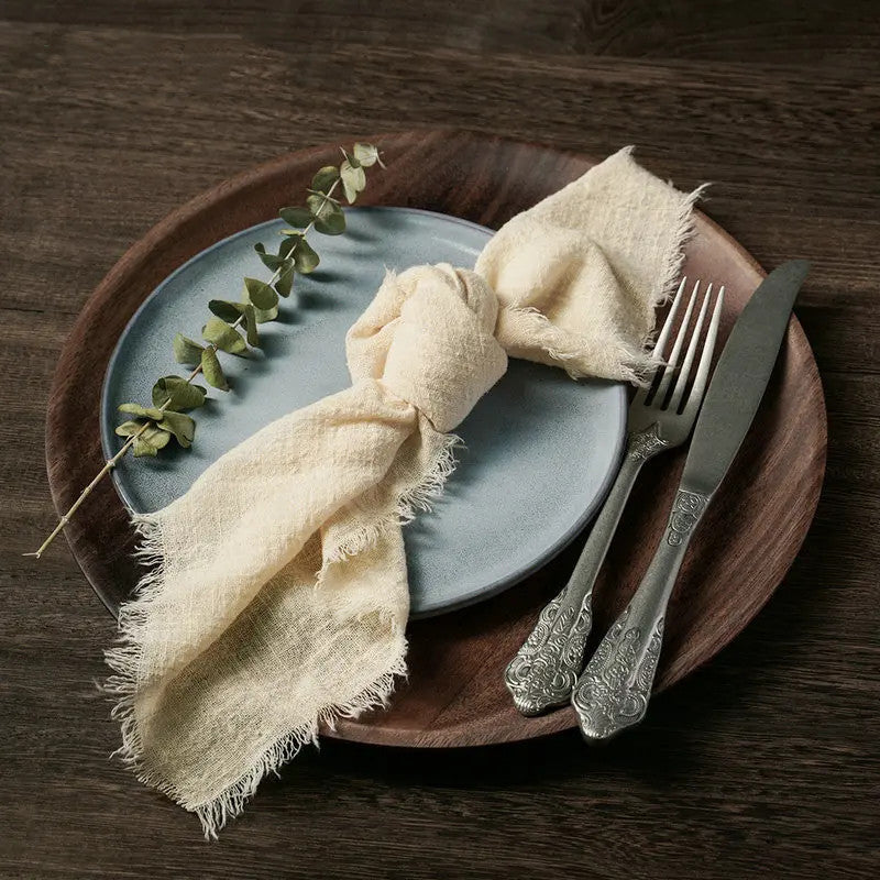 6 cotton cloth napkins (42*42cm) for wedding, gatherings, parties, and home decoration.