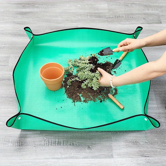 1 pack of 49.78*49.78cm waterproof garden mats for planting flowers and plants.