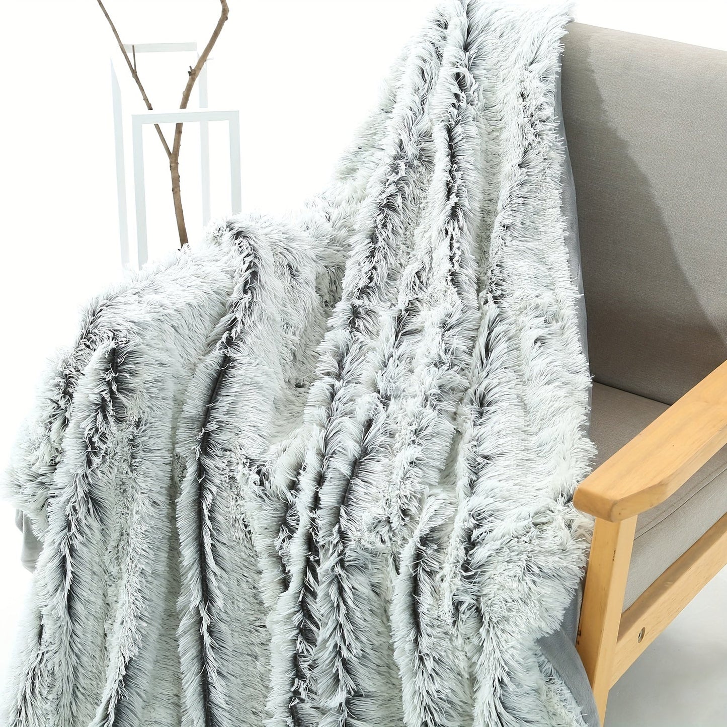 Soft and comfortable double-layer plush sofa blanket, perfect for keeping warm and cozy in your office, on the couch, bed, or during a nap. Ideal for both home and office use.