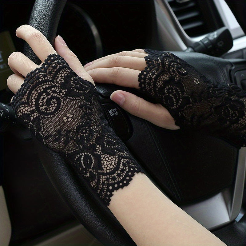 Geometric lace half finger wrist sleeves with thumb hole for summer sunscreen protection.