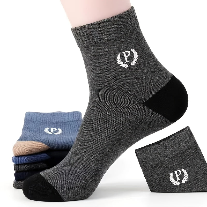 6 pairs of men's socks with alphabet pattern, made of 80% polyester and 20% spandex blend. Breathable and comfortable for daily and outdoor use, suitable for all seasons. Hand wash only.