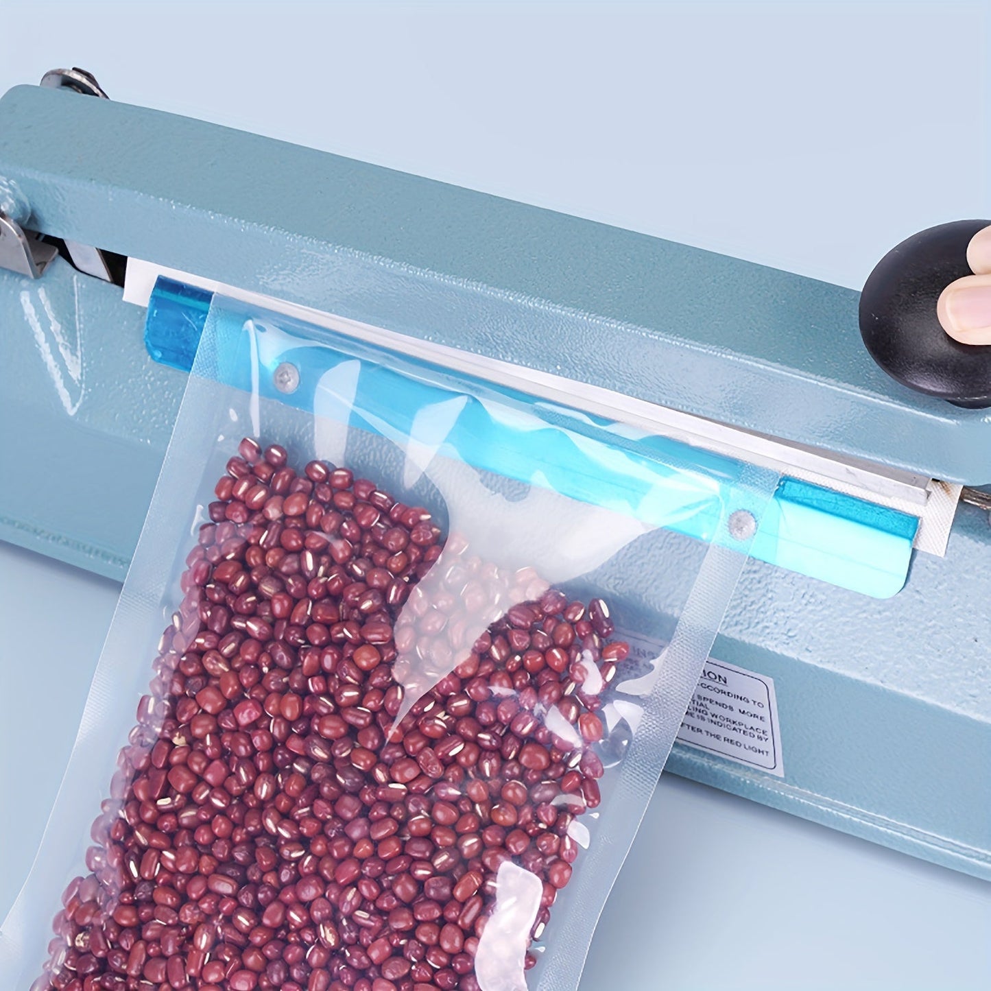 50 to 100 pieces of vacuum sealer bags, textured for better sealing, keeping food fresh for longer. These airtight bags are great for storing cooked food and other kitchen supplies, ensuring good storage and freshness. Perfect for all your kitchen