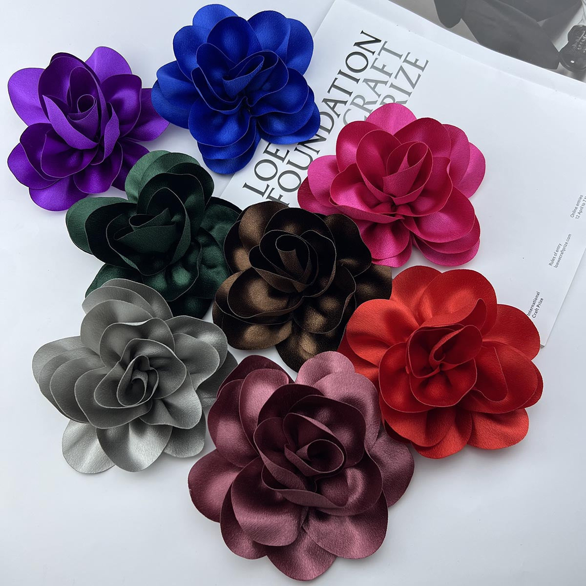 Romantic Rose Fabric Corsage Hat Clothing Decoration Accessories in Flower Shape Simulation for 1PC