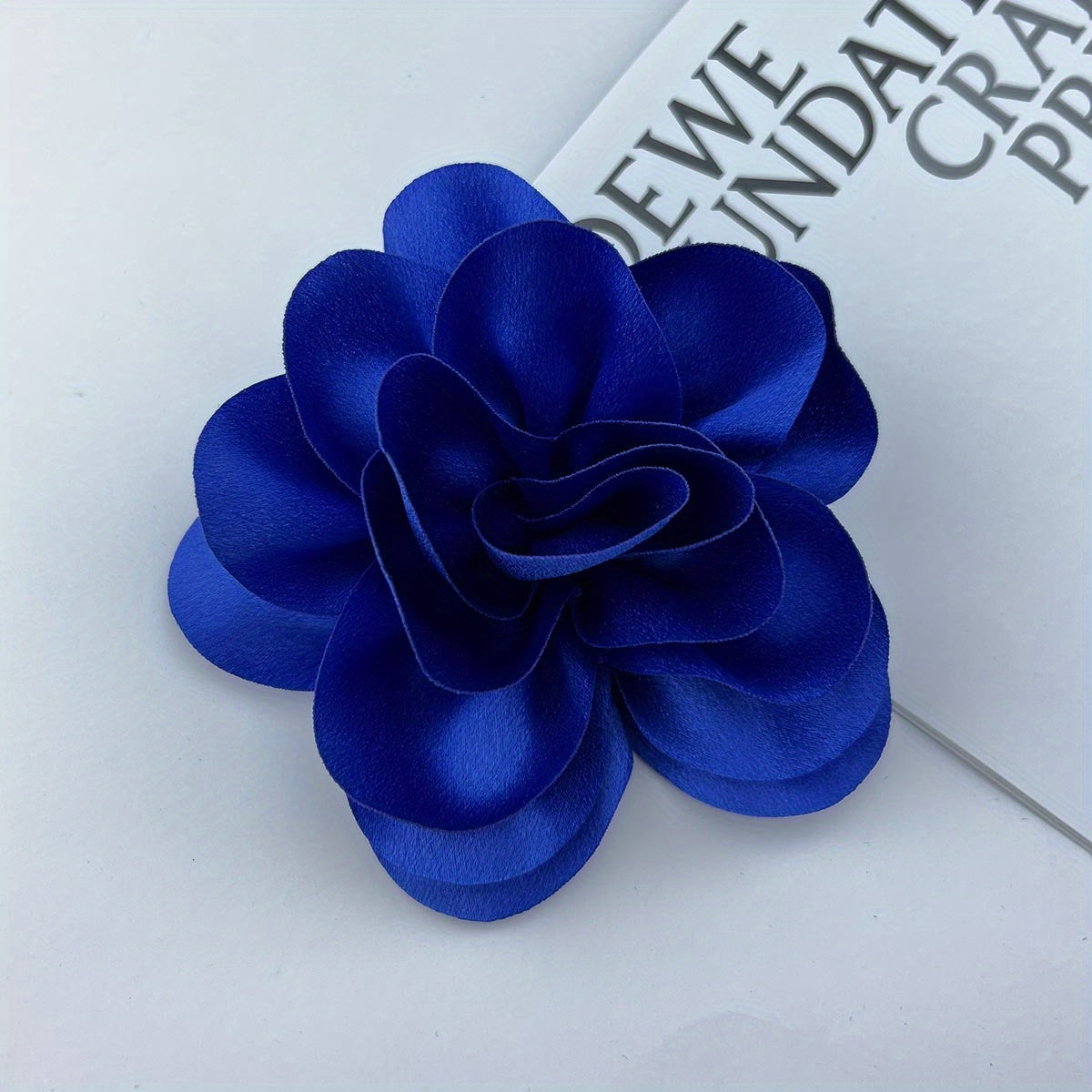 Romantic Rose Fabric Corsage Hat Clothing Decoration Accessories in Flower Shape Simulation for 1PC