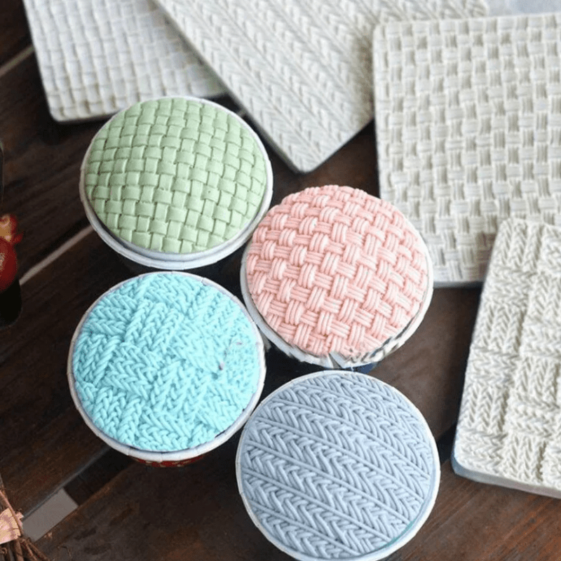 Silicone Mold for Sweater Pattern Knitting Texture, Ideal for DIY Cake Baking and Chocolate Making, Kitchen Accessory and DIY Supply for Pudding Dessert Decoration