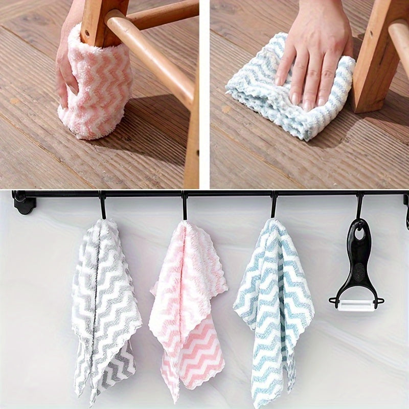 Kitchen Rag: A versatile cleaning cloth for your home. This oil-free dishwashing cloth is perfect for tackling tough stains and grease. With 10/20pcs included, this durable and absorbent towel is a must-have for your kitchen and bathroom. Upgrade your