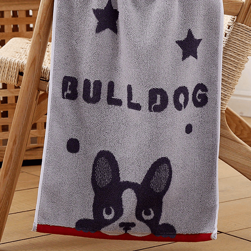 Bulldog Pattern Towel Set: 1 Bath Towel & 1 Hand Towel, Soft and Absorbent Cotton Towels for Bathroom"