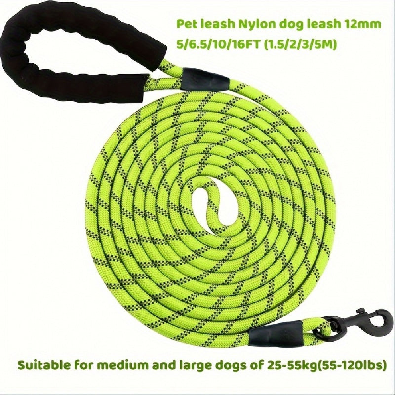 Reflective round rope leash for medium and large dogs.