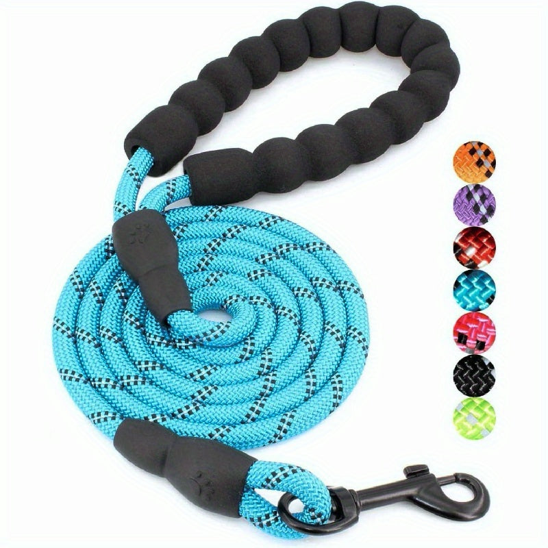 Reflective round rope leash for medium and large dogs.