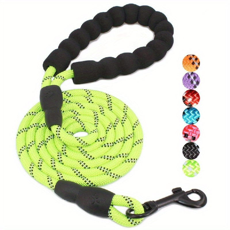 Reflective round rope leash for medium and large dogs.