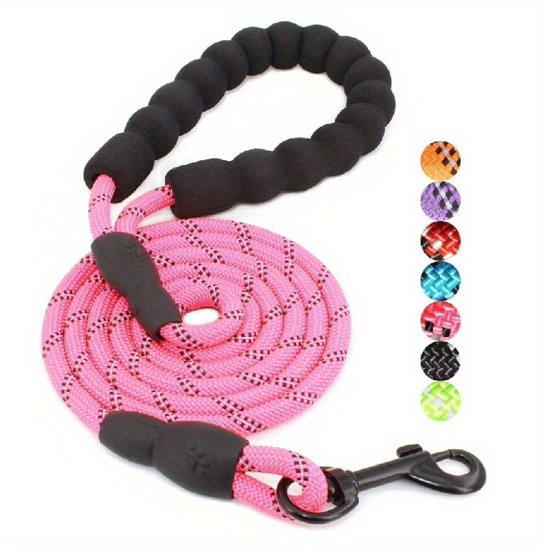 Reflective round rope leash for medium and large dogs.