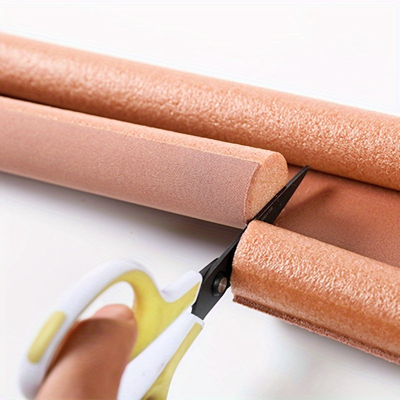 1 piece of flexible non-adhesive door bottom seal strip with door protection block.