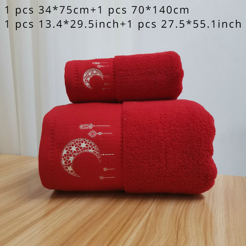 A set of 2 pure cotton velvet towels with star and moon embroidery in sizes 34*75cm and 70*140cm. Perfect for couples as a Valentine's Day gift or for general home use. Includes a washcloth and a beach/bath wrap.