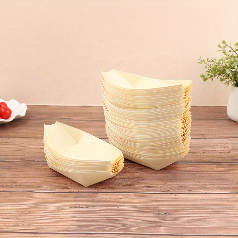 50 pieces of disposable pine wood paper bowls, each measuring 19.99cm X 9.98cm. Ideal for serving food such as sushi, salad, and dessert at weddings and parties.