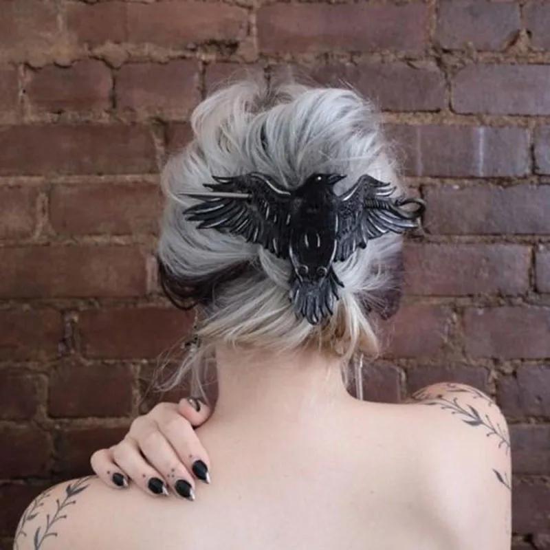 Retro Crow-inspired Hair Pin with Decorative Gothic Style, perfect for creating a stylish Hair Bun or Dish. Trendy Hair Accessory for Party Wear.