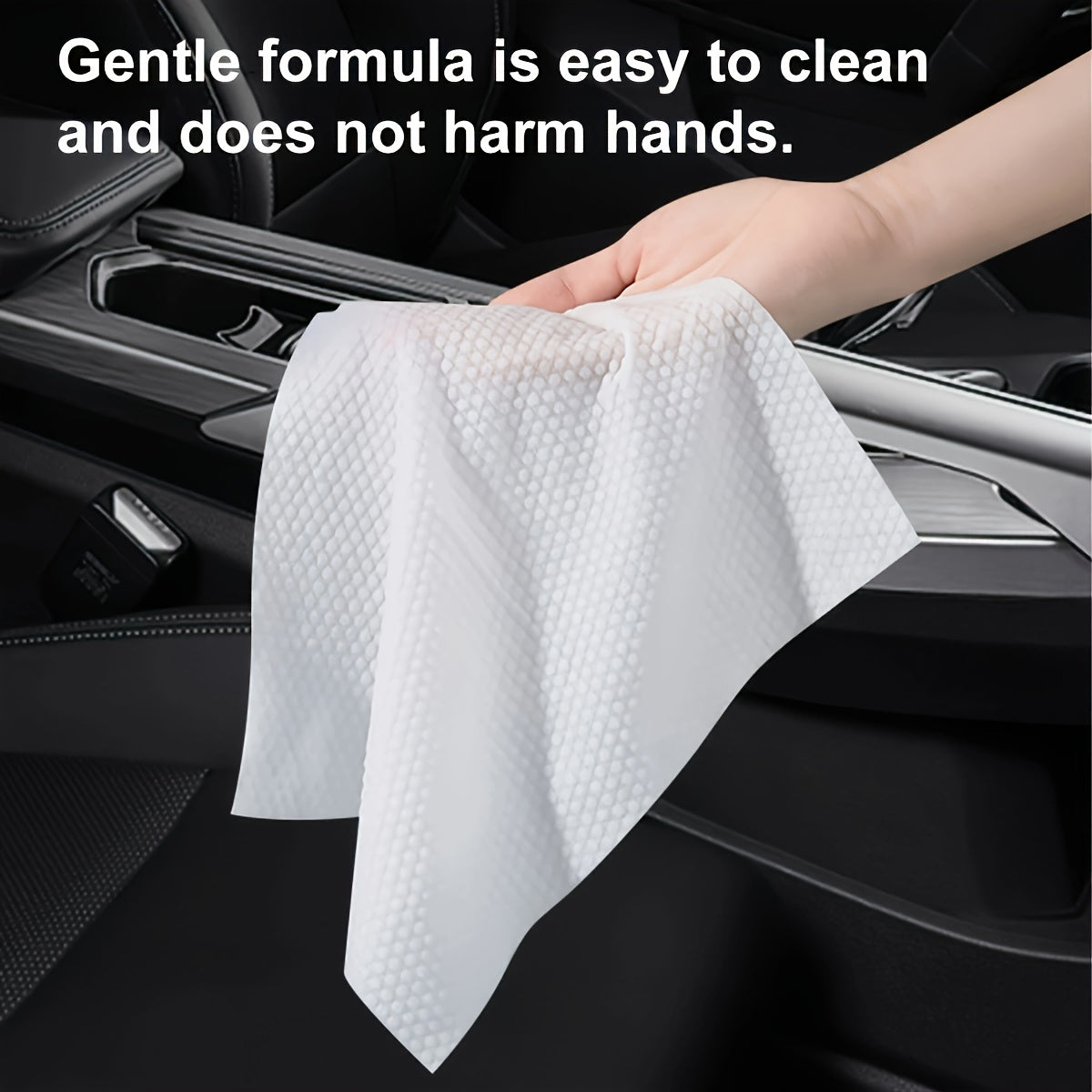 2 packs of 160pcs of dashboard cleaning wet wipes.