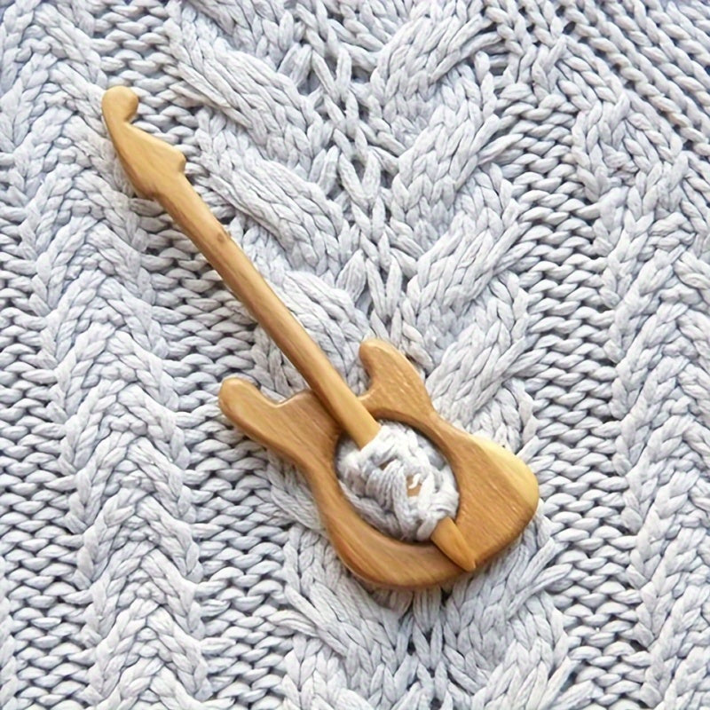 Adorable Animal-Inspired Brooch Pin - Versatile and Charming Accent for Sweaters, Shawls, and Cardigans