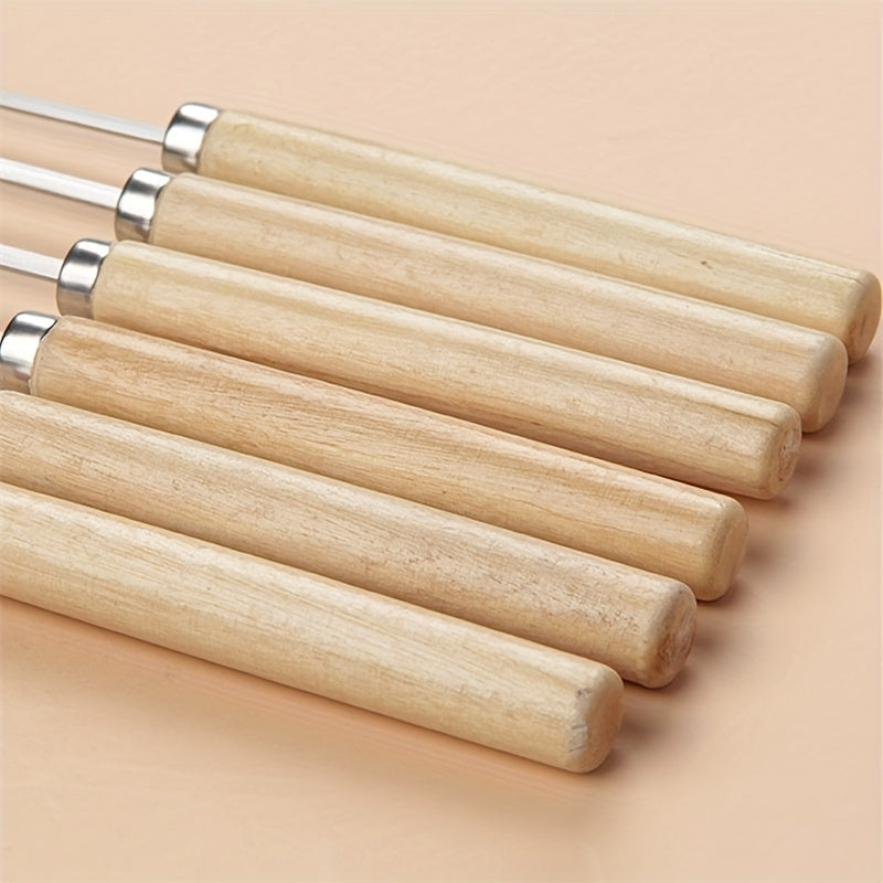 20 pieces of stainless steel barbecue skewers with wooden handles, perfect for grilling and outdoor cooking. These multifunctional metal BBQ skewers are essential for any BBQ enthusiast's supplies.