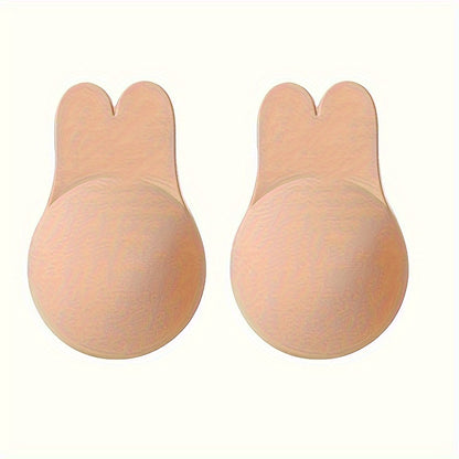 Silicone strapless bra and lifting nipple pasties for women's lingerie.