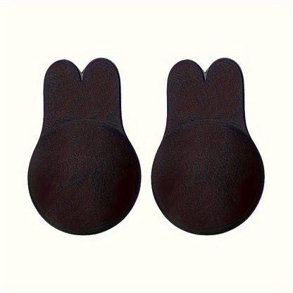 Silicone strapless bra and lifting nipple pasties for women's lingerie.