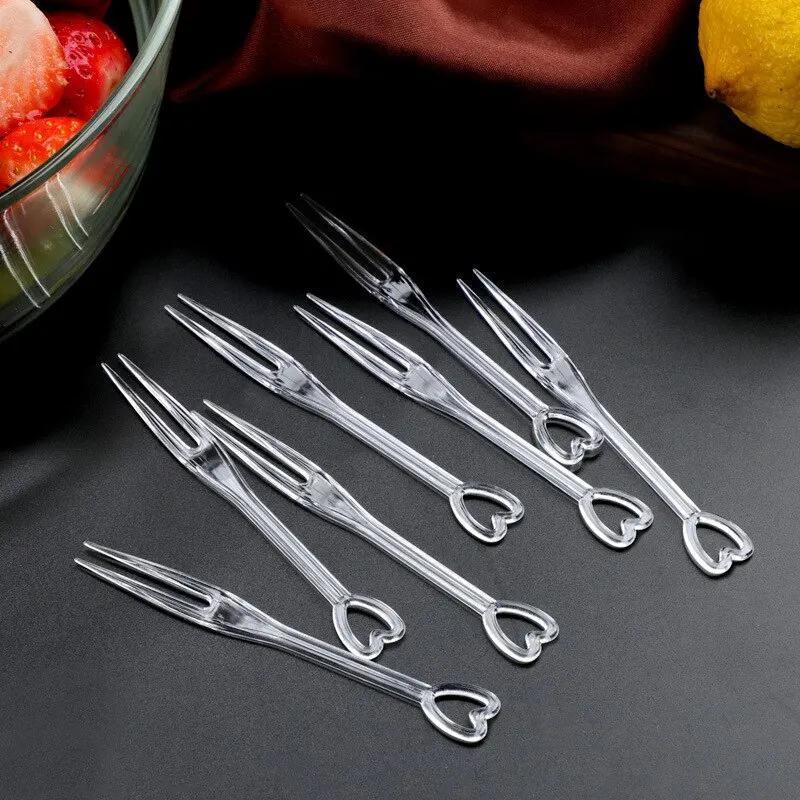 100 disposable fruit forks with love heart design for home, restaurant, picnic, camping, and parties.