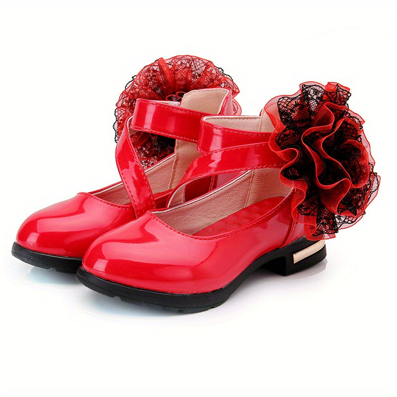 Stylish flower decor flat shoes for girls, perfect for parties and spring/summer.