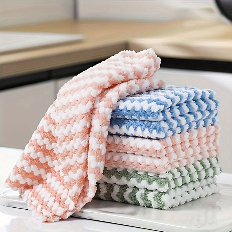 4 high-quality microfiber cleaning cloths: soft, absorbent, reusable, and machine washable for home and car.