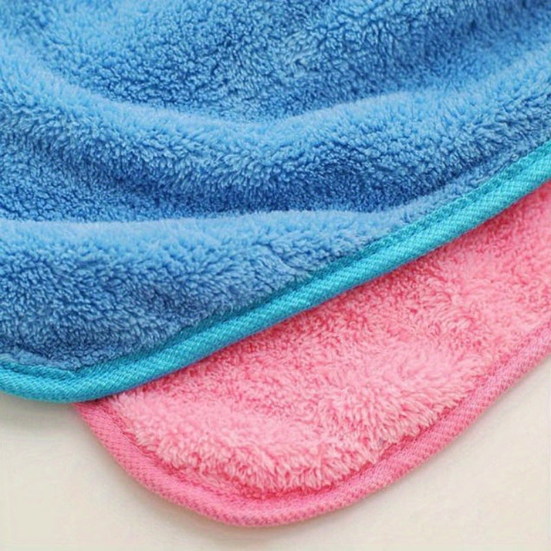 10 hand towels suitable for various household cleaning tasks, including drying hands and cleaning bathrooms in hotels.