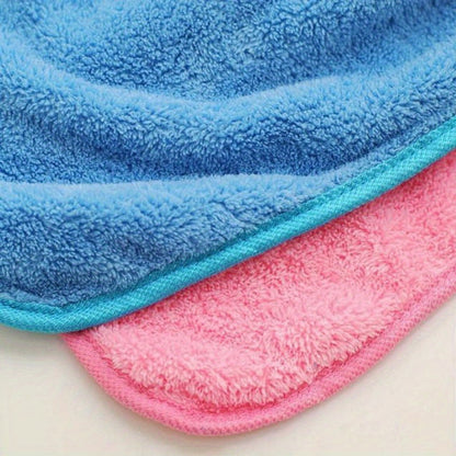 10 hand towels suitable for various household cleaning tasks, including drying hands and cleaning bathrooms in hotels.