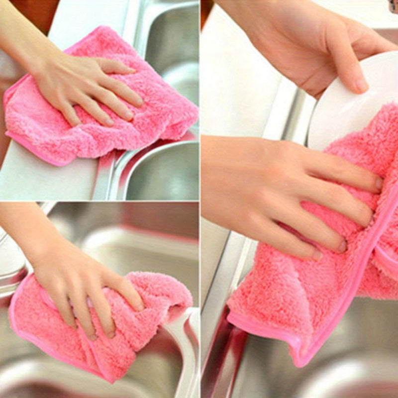 10 hand towels suitable for various household cleaning tasks, including drying hands and cleaning bathrooms in hotels.