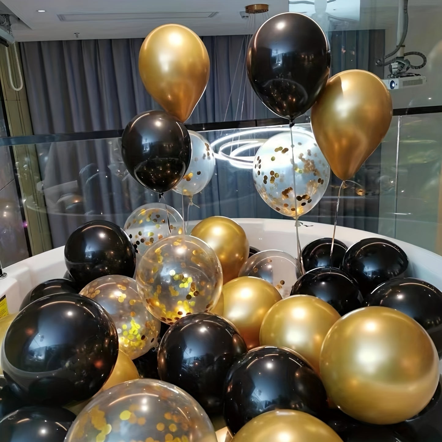 40pcs Black & Golden Latex Balloons with Sequins - Perfect for weddings, birthdays, Valentine's Day, baptisms & more - Festive, elegant and shiny surface balloons, no electricity needed.