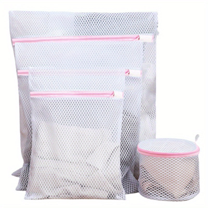 Laundry Mesh Bags Set of 4 with Zipper Closure, Strong Wash Bags for Delicate Garments, Underwear, and Clothing, Ideal for Machine Washing