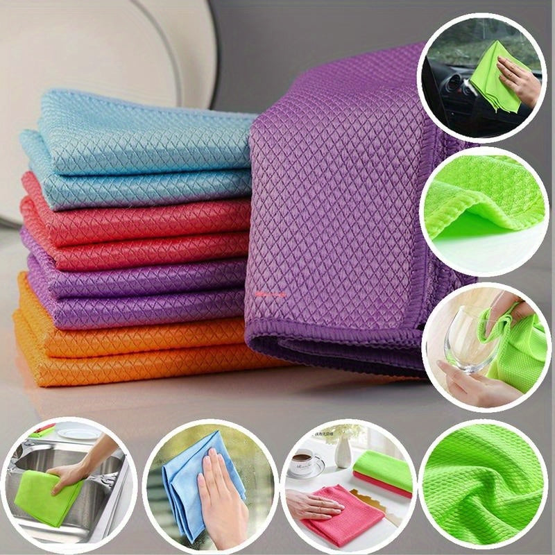 Magic cleaning cloths for fish scales - 10 pack. Reusable and streak-free for glass, mirrors, and dishes. Perfect for kitchen, living room, and car cleaning. Can also be used for screens and other surfaces. A must-have cleaning tool.