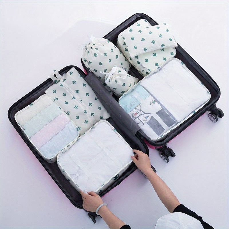 7-piece set of polyester travel organizer bags for large capacity luggage sorting and clothes storage.