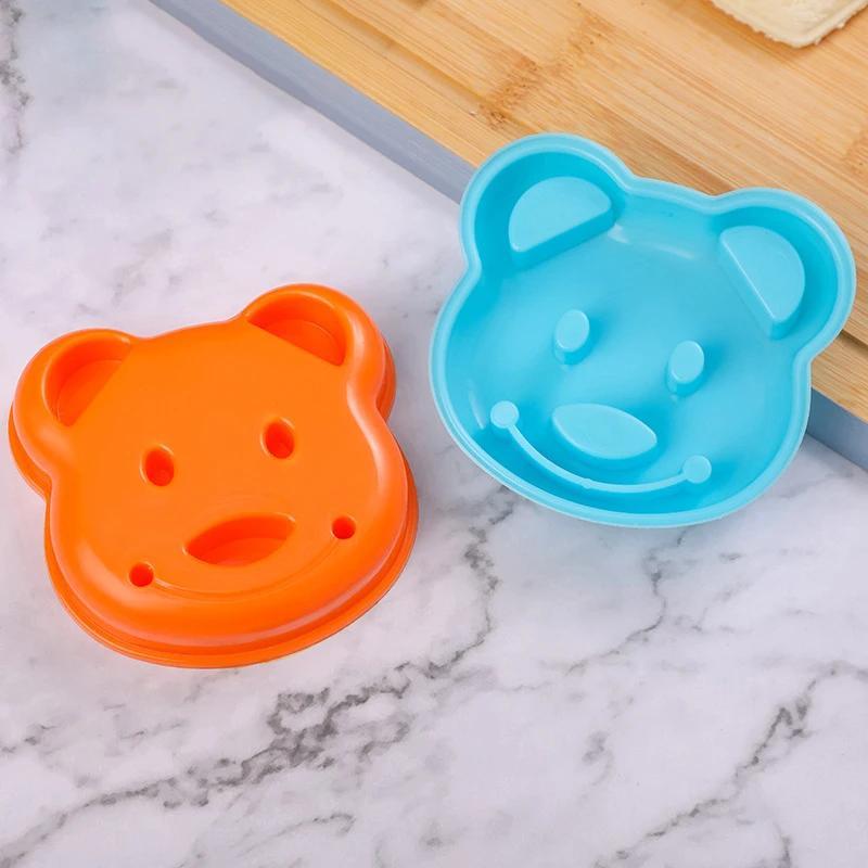 Sandwich Cutter Set with Cartoon Shapes - Includes 3 Plastic Bread Knives in Rabbit, Bear, and Car Designs for Kids' Bento Lunches