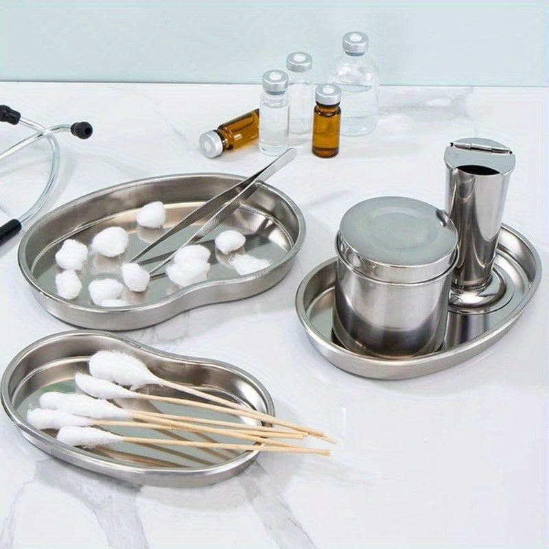 Reusable stainless steel kidney tray for medical waste disposal, ideal for dental and surgical use in laboratories.