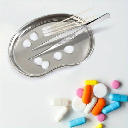 Reusable stainless steel kidney tray for medical waste disposal, ideal for dental and surgical use in laboratories.