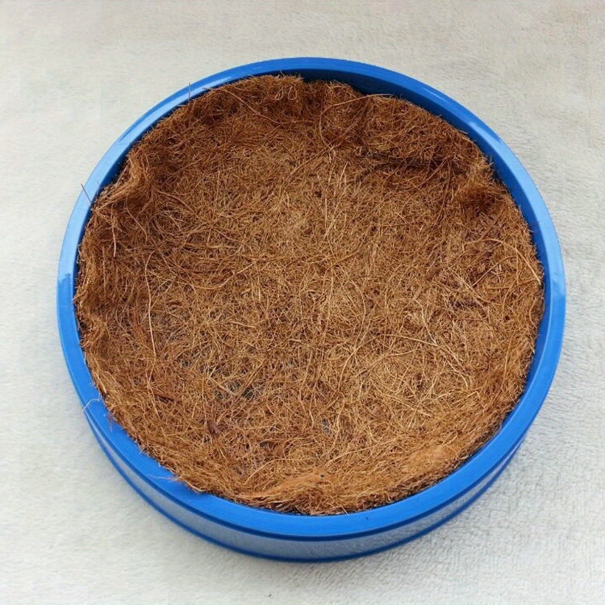 Pigeon Nest Bowl set with palm mat for bird cage breeding.