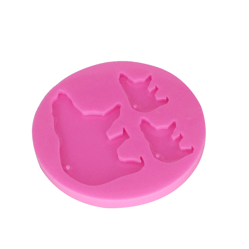 1 PC Silicone Mold featuring Mother and Cub Bear Design - Perfect for Making Keychains, Candy, Biscuits, and DIY Crafts, Non-Toxic and Food Grade