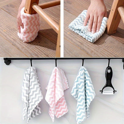 A pack of 10 durable and absorbent kitchen rags that are perfect for cleaning dishes, removing stains and grease, and tackling various household cleaning tasks. These versatile cleaning cloths are oil-free and multifunctional, making them a must-have for