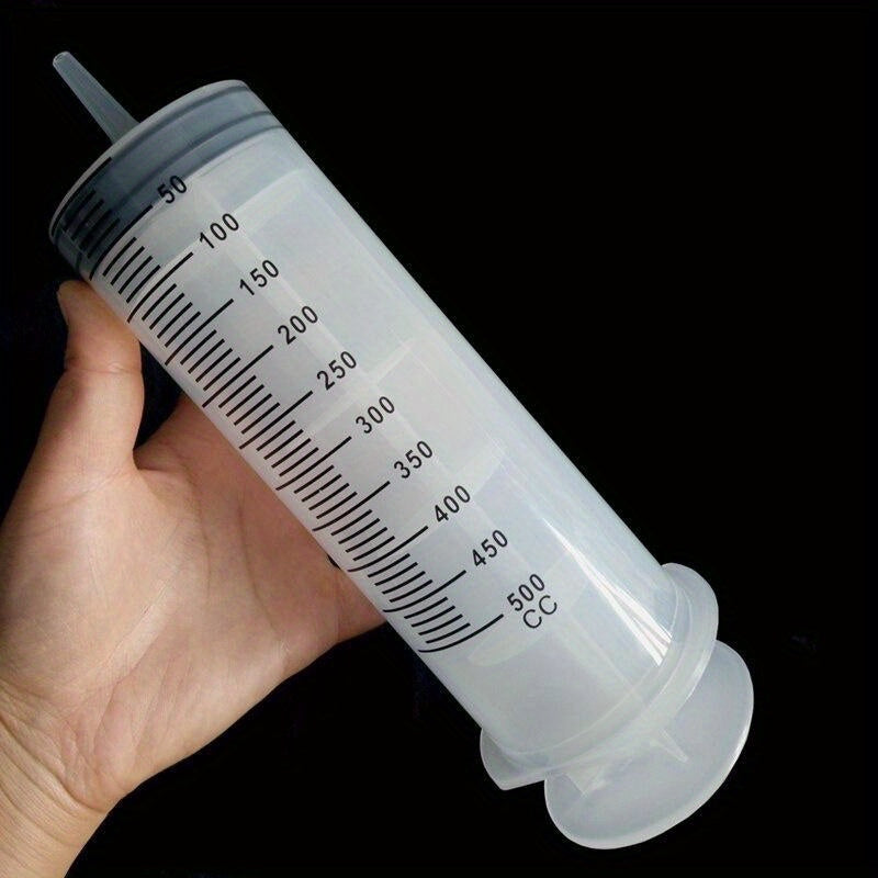 Large capacity hand-feeding syringe for birds, made of ABS material, with 1m tube for avian feeding and ink application.