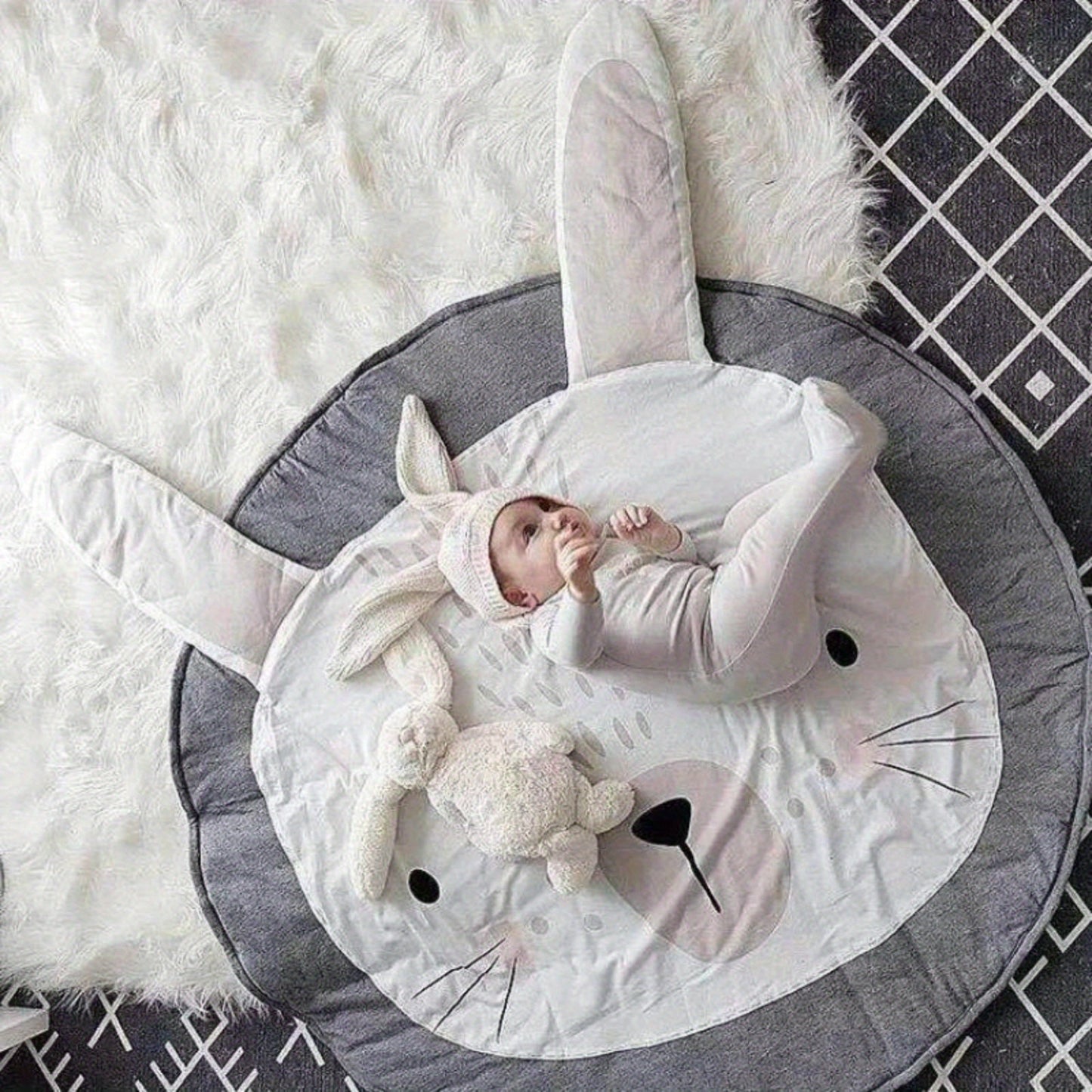 Cute Bunny & Unicorn Play Mat - Gentle, Grip-Enhanced Pad for Kids & Toddlers - Ideal for Playtime & Cozy Bedroom Activities.