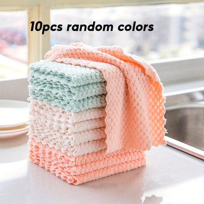 10 polyester cleaning towels for kitchen and bar cleaning, lint-free and absorbent.