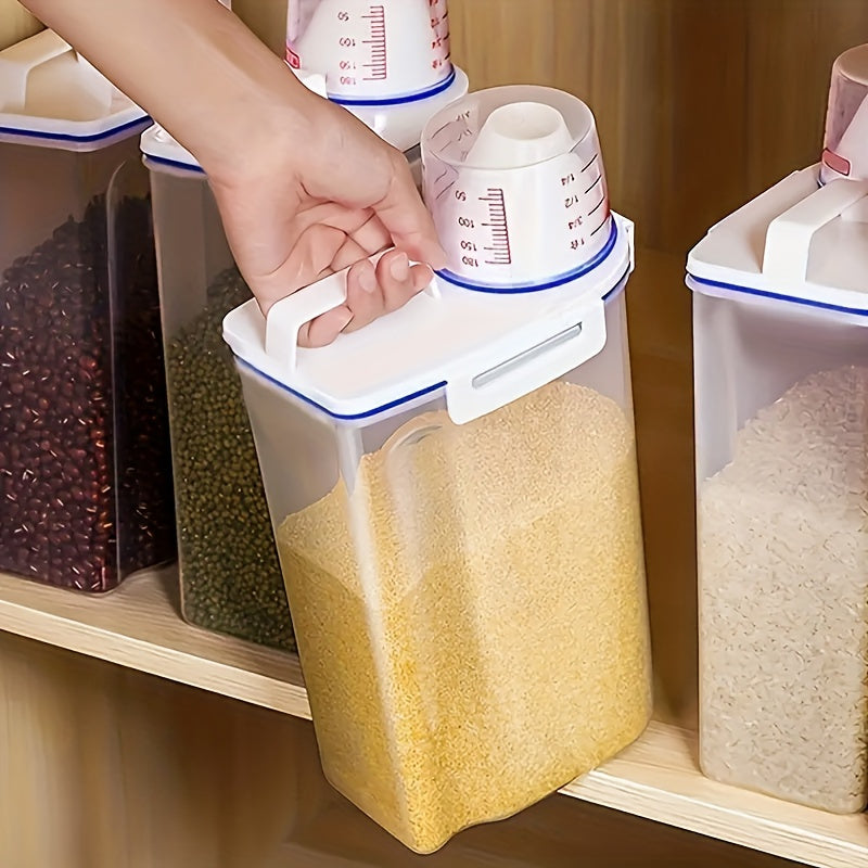 Keep your pantry organized with 2 Airtight Food Storage Dispensers, each with a 2.5L capacity. Protect your rice, cereals, and pet food from moisture and insects. A must-have for any kitchen!