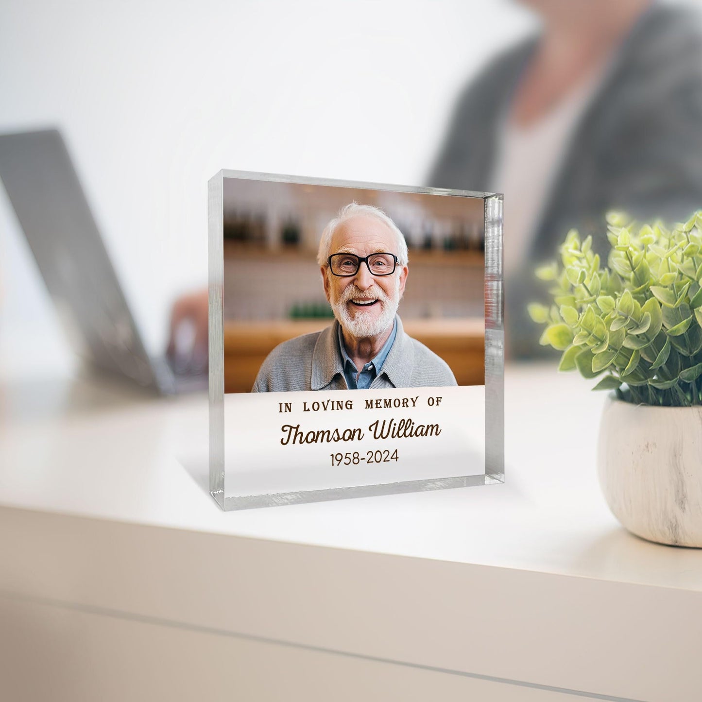 Square shaped table decor memorial plaque made of acrylic, custom designed as a tribute keepsake for lost loved ones. This personalized sympathy gift serves as a thoughtful remembrance for family members who have experienced the loss of a parent.