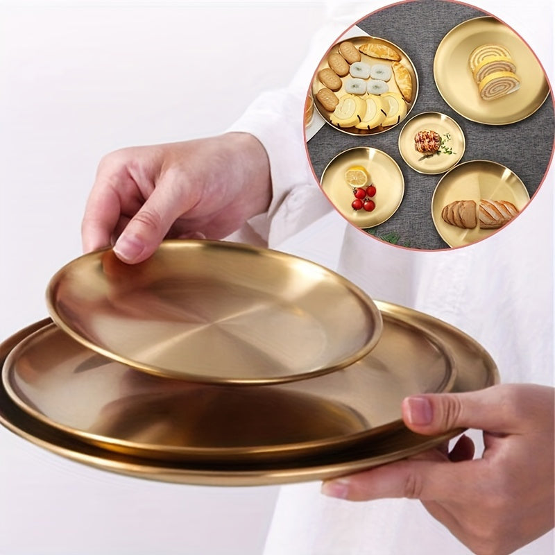 Versatile golden stainless steel serving tray perfect for BBQ, desserts, and steak, ideal for weddings and parties. Durable, easy to clean.