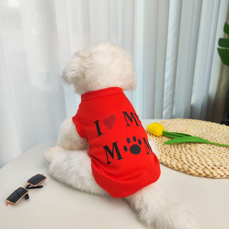 Pet T-Shirt Vest for Dogs and Cats with "I Love My Mom" Print, Made of Breathable Knitted Polyester for all Seasons, Available in Small to Large Sizes.