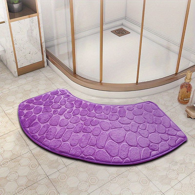 Non-Slip Fan-Shaped Bath Mat made of Polyester, Water Absorbent and Dirt Resistant, Machine Washable, Ideal for Larger Sized Showers