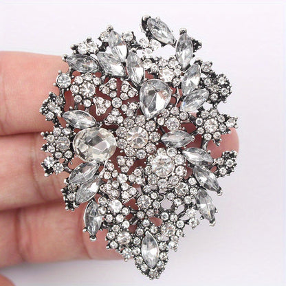 Chic and Sparkling Floral Brooch with Rhinestones, Stylish Fashion Accessory, Minimalist Design, Oversized Flower Lapel Pin Perfect for Weddings and Special Occasions